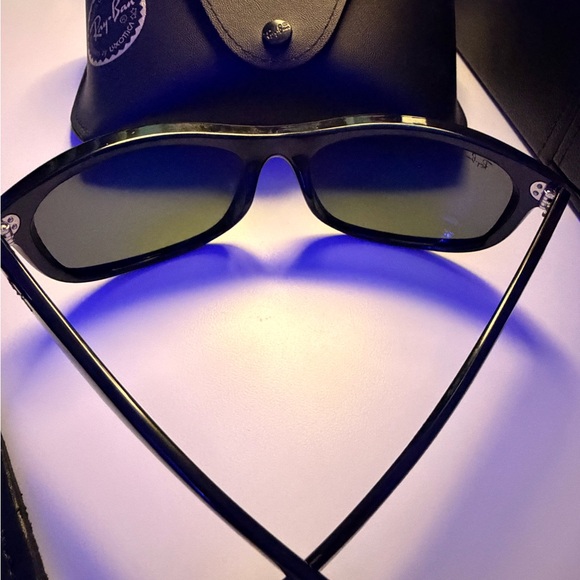 Ray-Ban Sleek Black Sunglasses RB 4089 Balorama - Picture 4 of 5